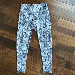 Gray Floral Print Leggings